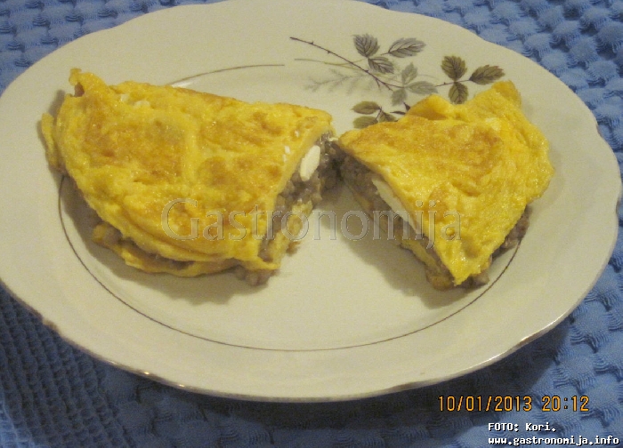omlet sa heljdinom kašom