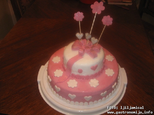 roze torta