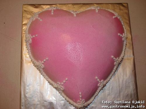 Srce torta - dekorisanje